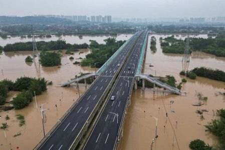 در سال ۲۰۲۳ بیش از ۸۰ درصد مخاطرات هواشناسی سیل و توفان بود - خبرگزاری مهر | اخبار ایران و جهان