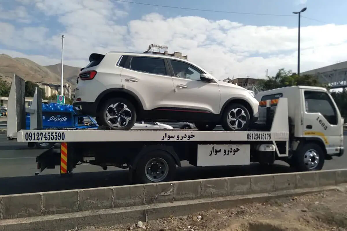 امداد خودرو و خدمات پنچرگیری، سوخت رسانی و یدک کشی: کمک فوری در جاده