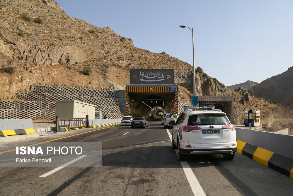 آزادراه تهران – شمال و محور چالوس تا ۱۷ بهمن مسدود است