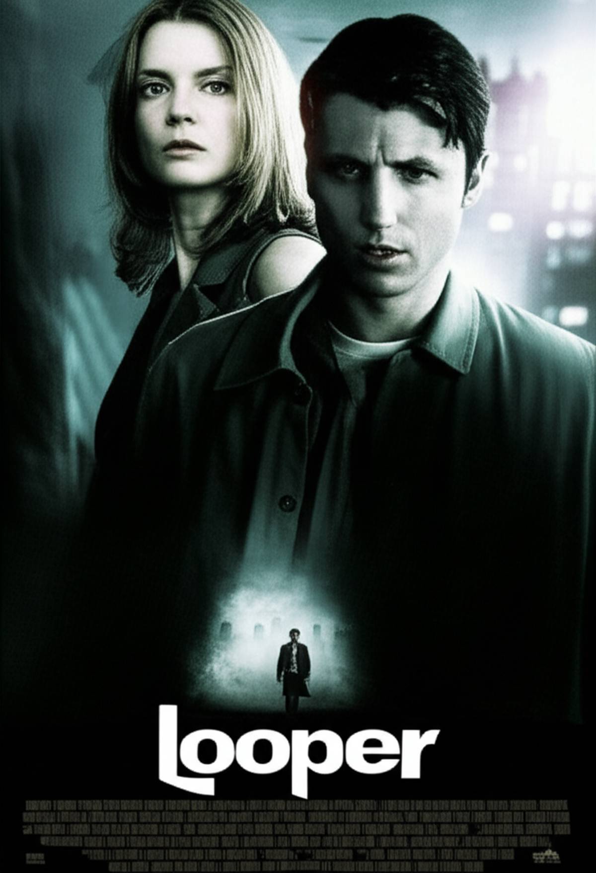 فیلم Looper (لوپر) | نقد و بررسی جامع داستان و حقایق