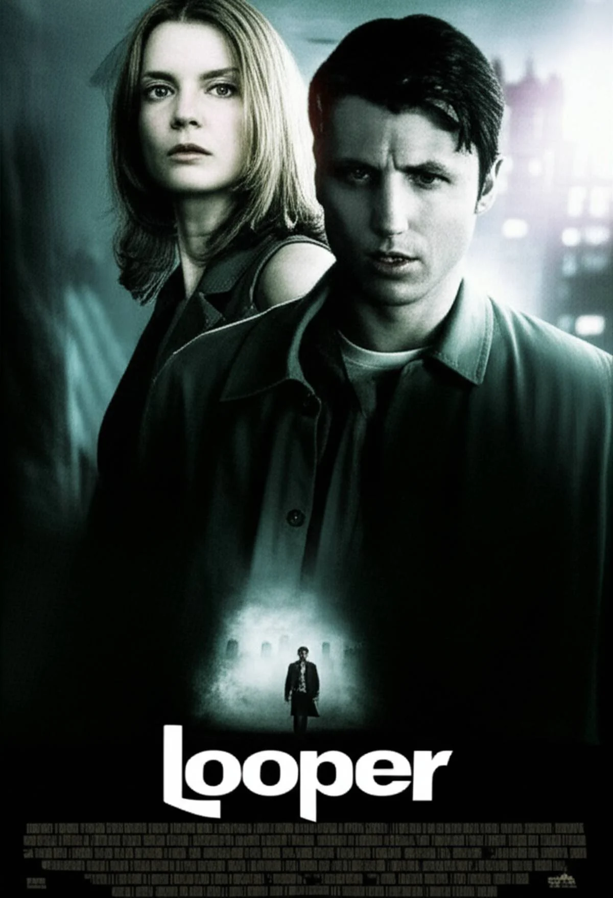 فیلم Looper (لوپر) | نقد و بررسی جامع داستان و حقایق