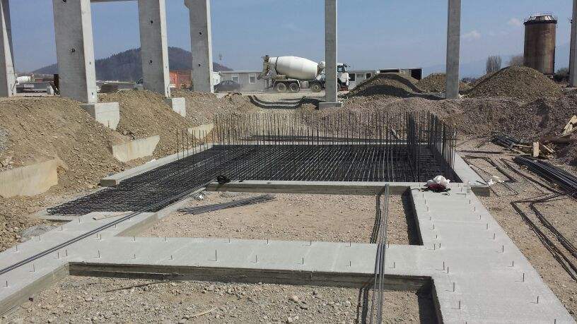 «چگونه سیمان را به درستی حمل و نگهداری کنیم تا کیفیتش حفظ شود؟