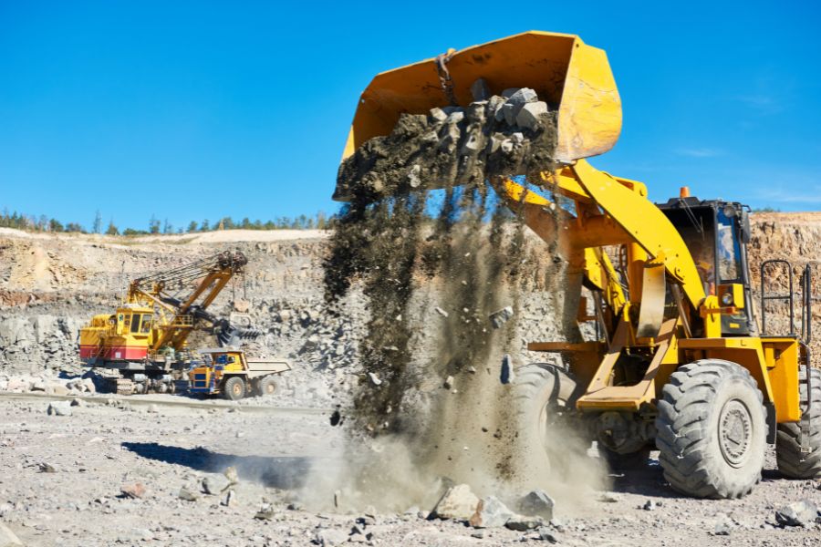 راهنمای انتخاب فیلتر مناسب برای لودر، بیل مکانیکی و بلدوزر